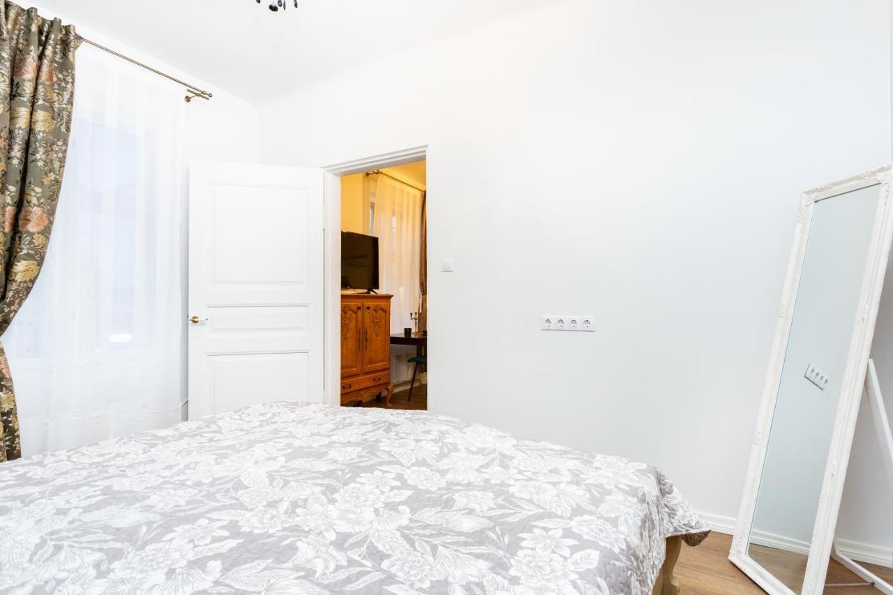 Easyrentals Central Tallinn Apartments By Tallinn University Bagian luar foto