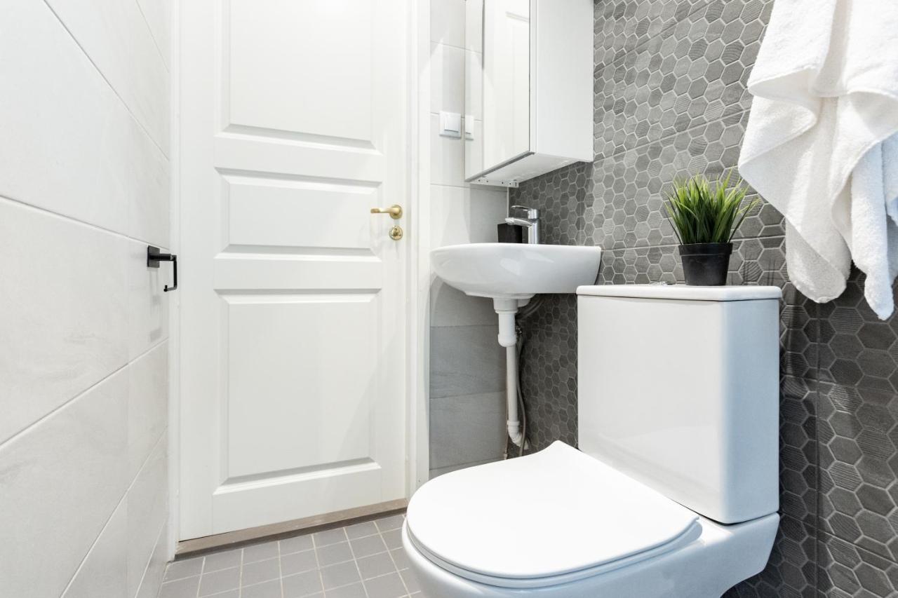 Easyrentals Central Tallinn Apartments By Tallinn University Bagian luar foto