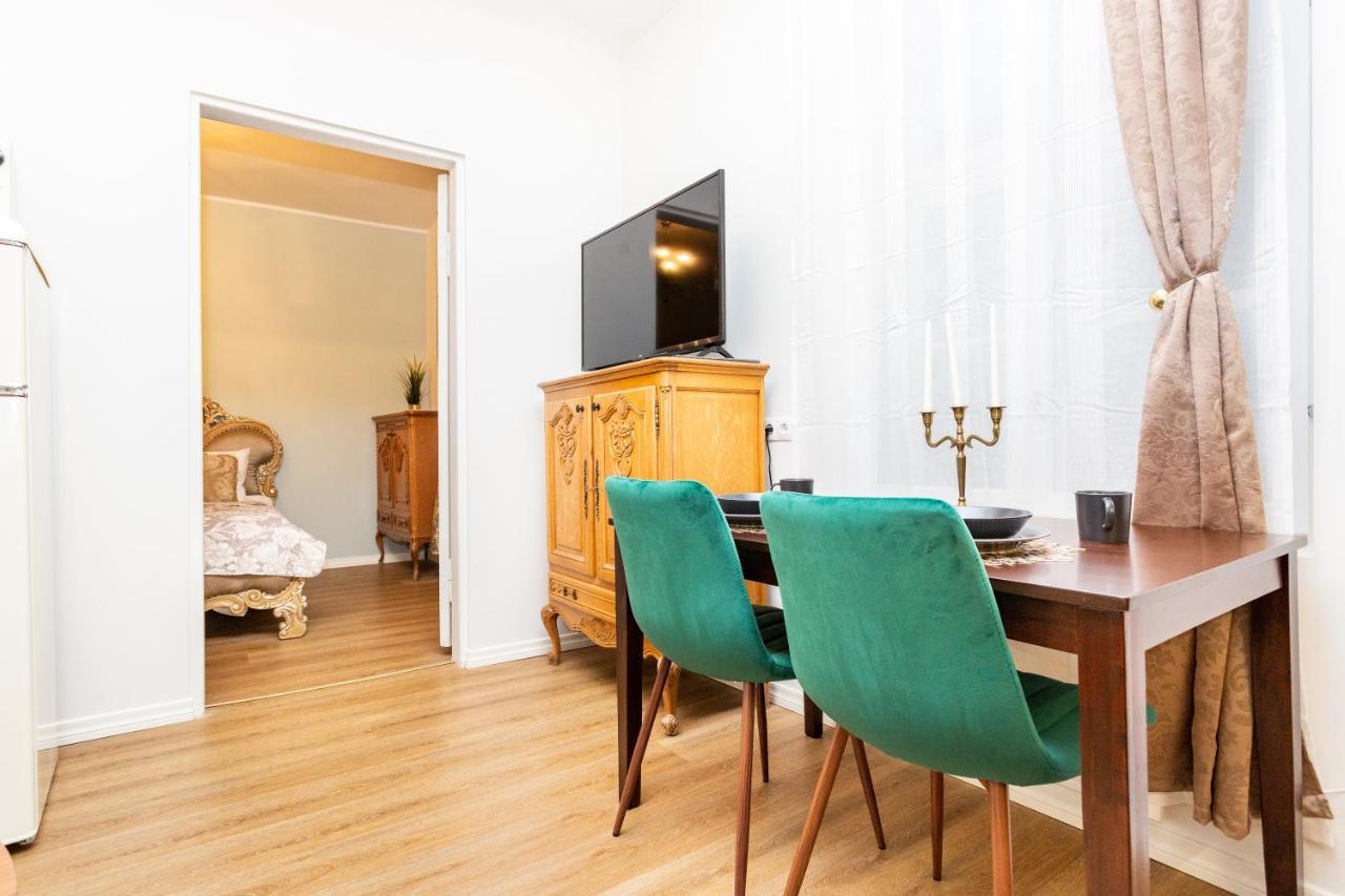 Easyrentals Central Tallinn Apartments By Tallinn University Bagian luar foto