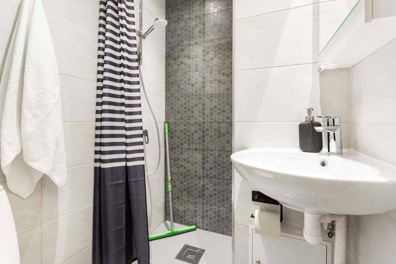 Easyrentals Central Tallinn Apartments By Tallinn University Bagian luar foto